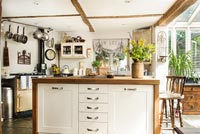 Country kitchen units