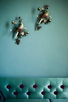 Wall mounted ornaments 