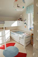 Childrens' bedroom