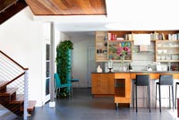 Contemporary open plan kitchen 