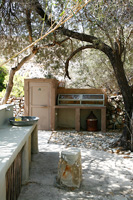 Outdoor kitchen area