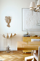 Accessories in dining room