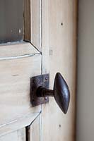 Traditional door handle