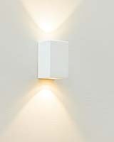 Wall mounted light