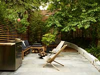Modern patio garden