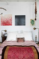 Patterned bedspread - Abstract painting by Yasmina Alaoui