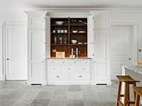 Classic kitchen units with concealed shelving