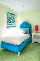Turquoise bed