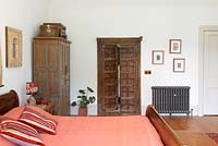 Bedroom with ornate doorway