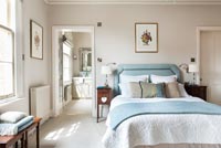 Classic bedroom with ensuite