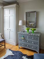 Pearl inlay chest of drawers with antique mirror