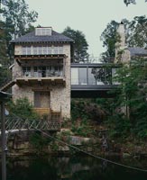 House overlooking lake