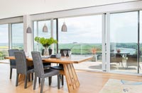 Contemporary open plan dining space