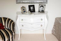 Shabby chic style dressing table