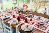 Christmas dining table 