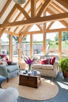 Conservatory with vaulted ceiling 
