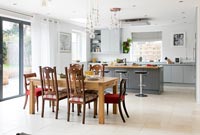 Open plan kitchen and dining room 