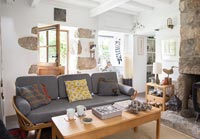 Cottage living room 