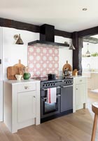 Country style modern kitchen range cooker and extractor hood 