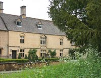Traditional Cotswold stone house 