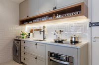 Compact modern kitchen 
