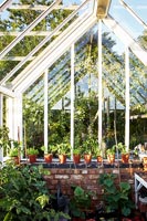 Garden greenhouse 
