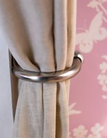 Silver curtain ring 