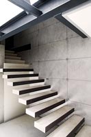 Minimal contemporary staircase