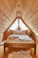 Attic country bedroom 