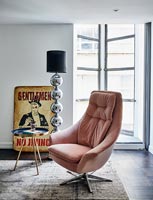 Retro chair and floor lamp 