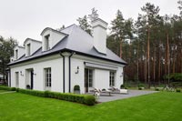 Modern manor house 