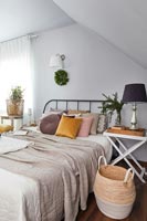 Modern country bedroom in earthy tones 