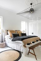 Modern black, white and brown bedroom 