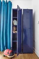 Dark blue vintage locker 