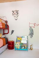 Retro childs bedroom detail 
