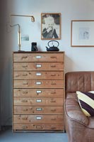 Vintage wooden chest of drawers 