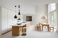 Contemporary kitchen-diner 