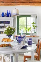 Country cottage kitchen-diner 