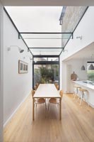 Contemporary dining room in glazed extension 
