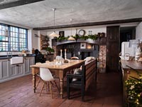 Country kitchen decorated for Christmas 