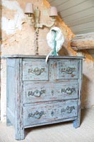 Chest of drawers - distressed paint 