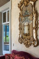 Classic gilded mirror 