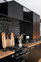 Modern black and wood kitchen 