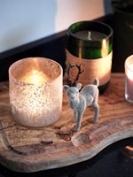 Tealight candles and reindeer ornament 