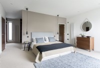 Contemporary bedroom 