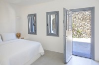 Cycladic style white bedroom