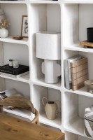 Moulded white bookshelves - detail 