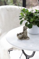 Monkey candle holder and plant