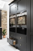 Classic modern kitchen with integrated ovens
