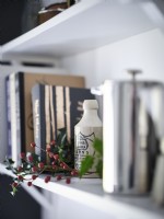 Retro shelf display featuring Christmas decor